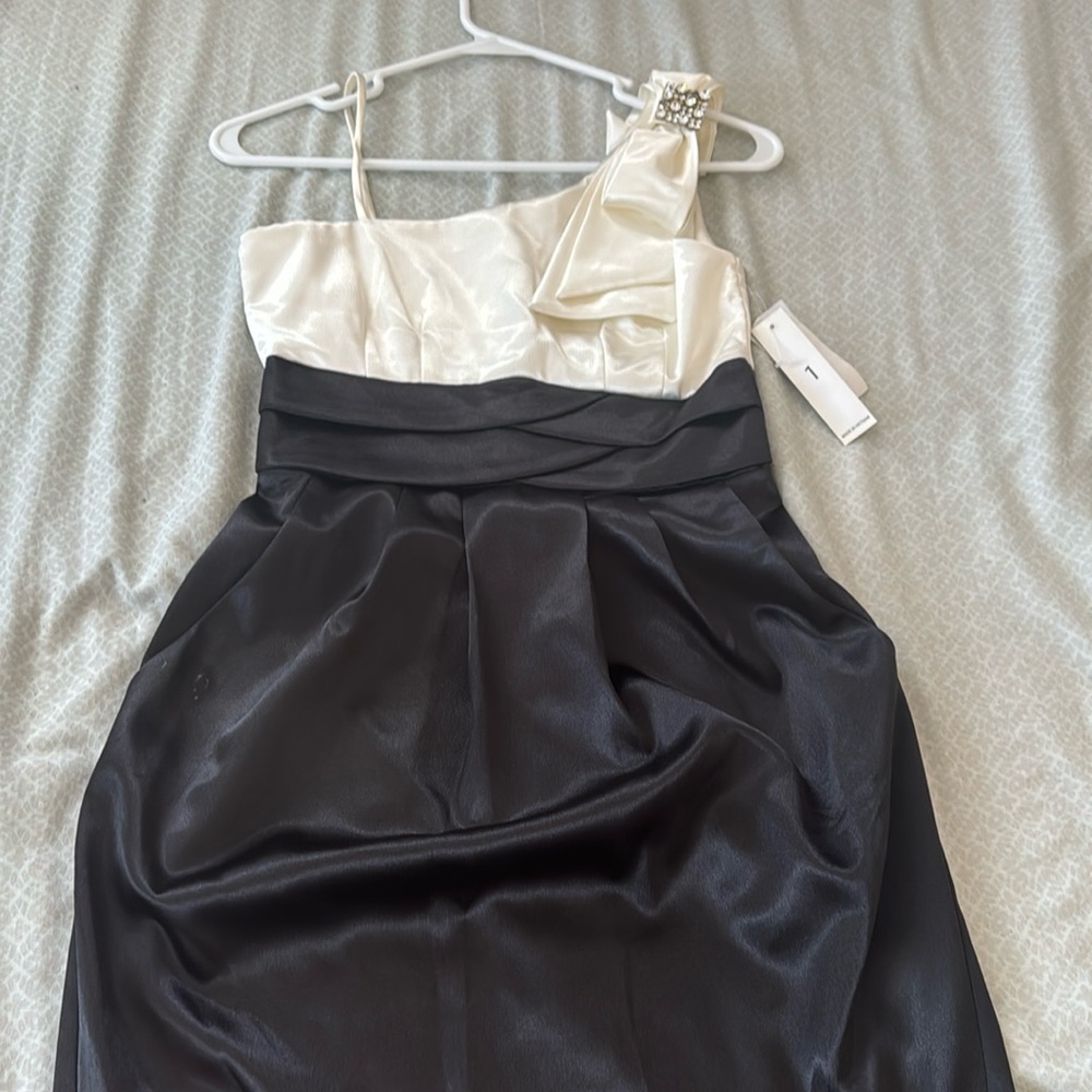 Formal black and white dress